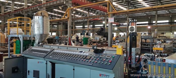 plastic hollow board production line plastic hollow board production line